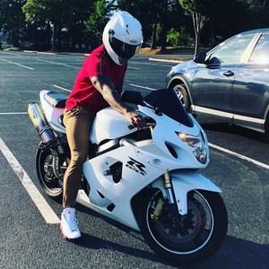 Meet your Posher, Manny